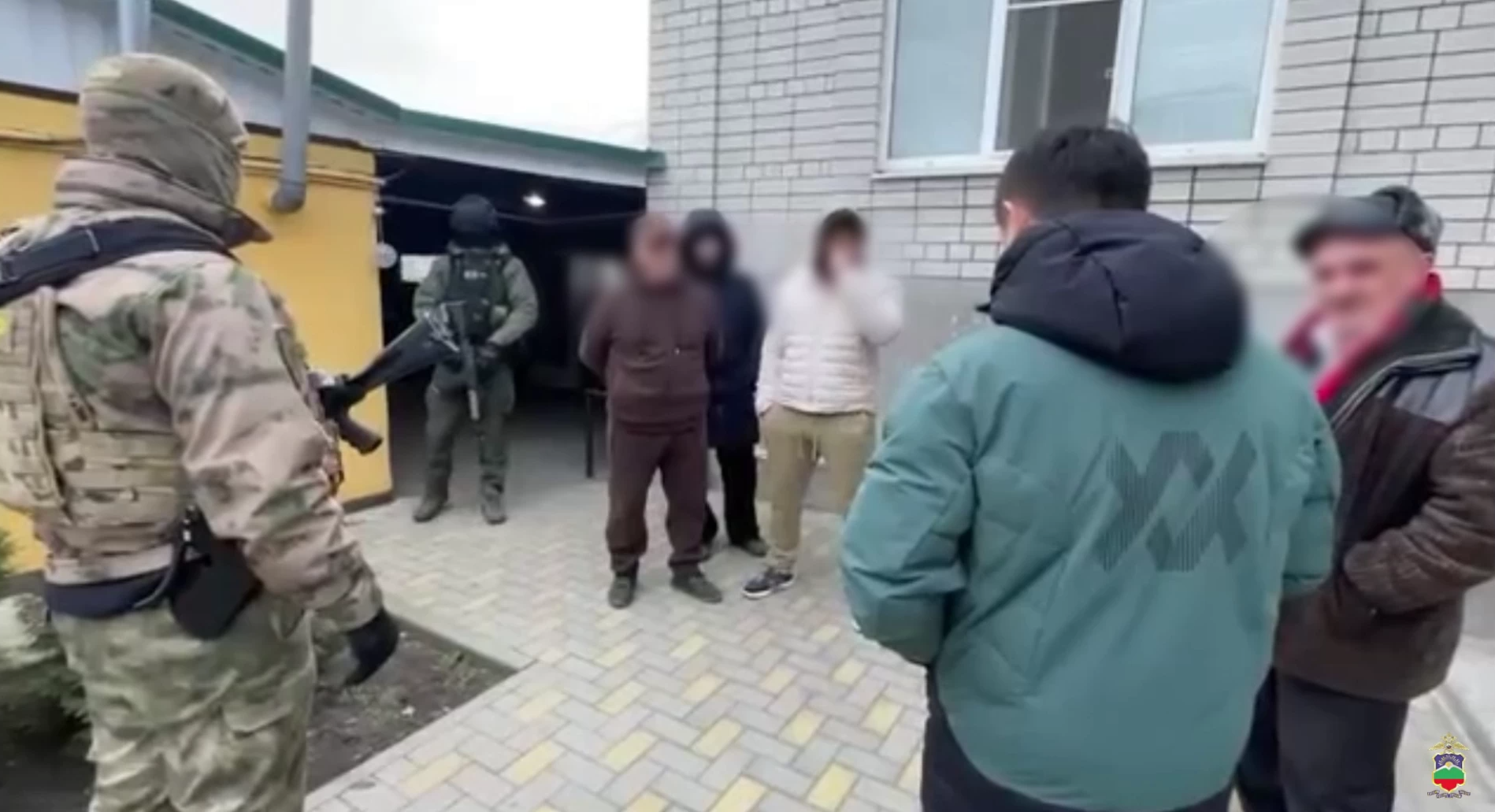 Житель Черкесска стал фигурантом уголовных дел за оправдание терроризма и антироссийские высказывания