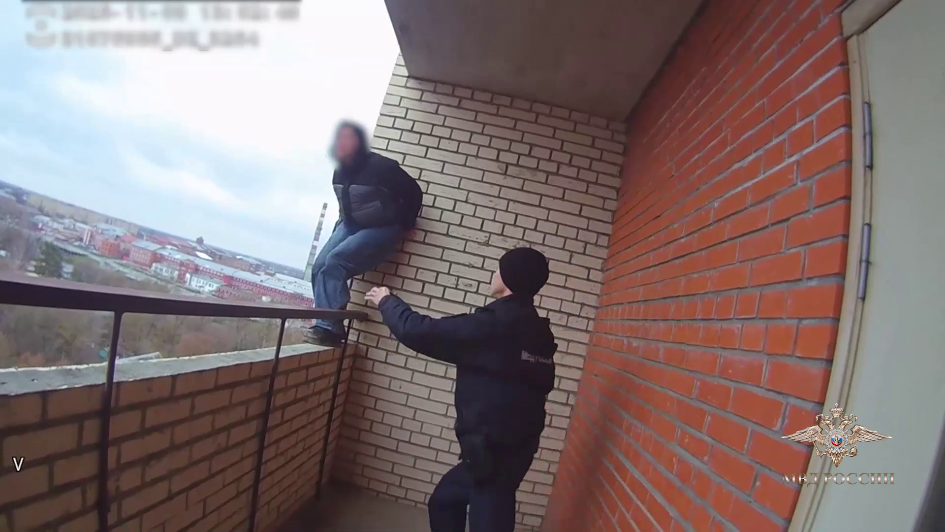 Ирина Волк: В Подмосковье сотрудники полиции спасли девушку от необдуманного шага