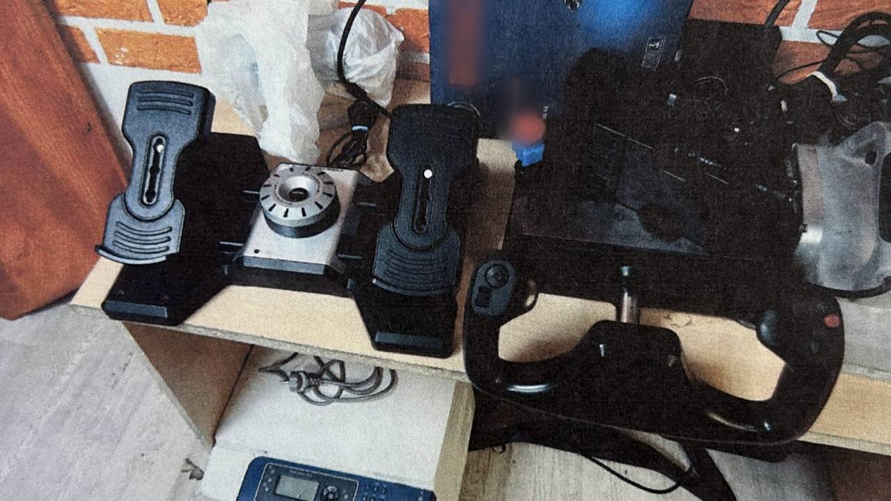 Три студента уличены транспортной полицией в кражах авиасимуляторных тренажёров из училища в Якутии