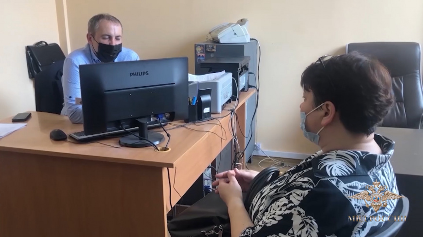 За продажу сертификатов о вакцинации задержана администратор поликлиники