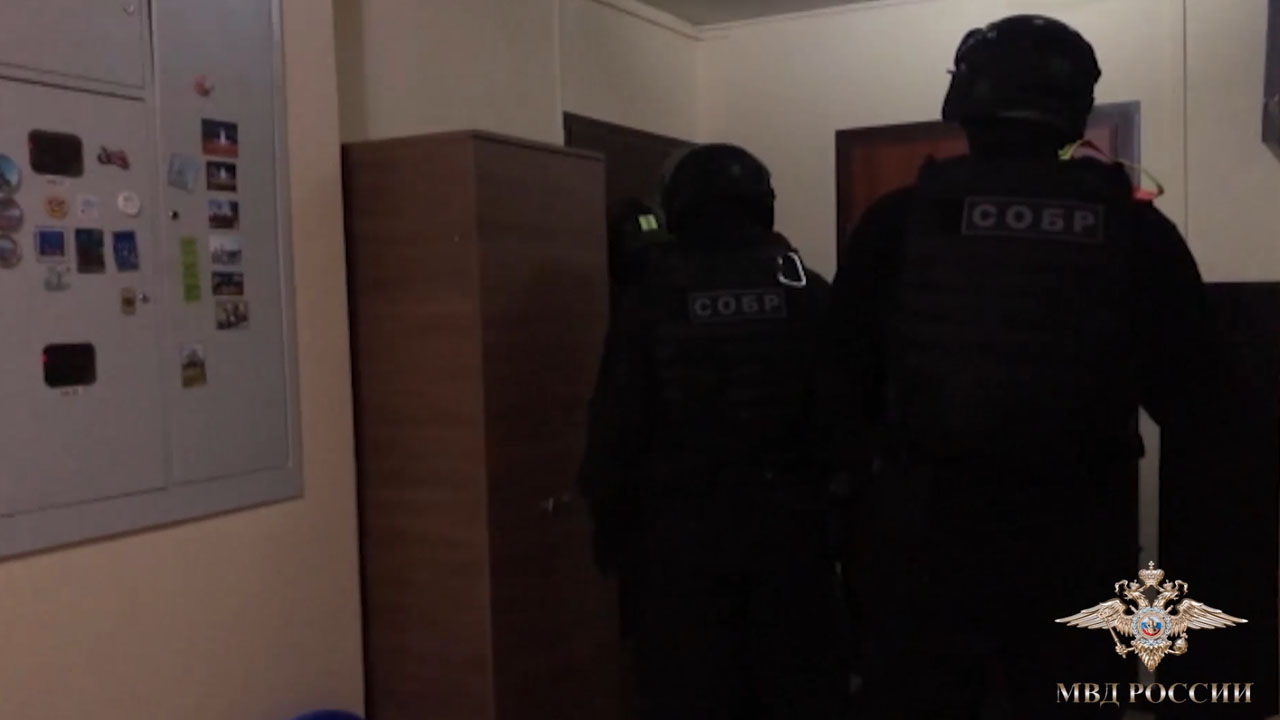 Сотрудниками Московского уголовного розыска пресечена противоправная деятельность создателя фейковых интернет-магазинов