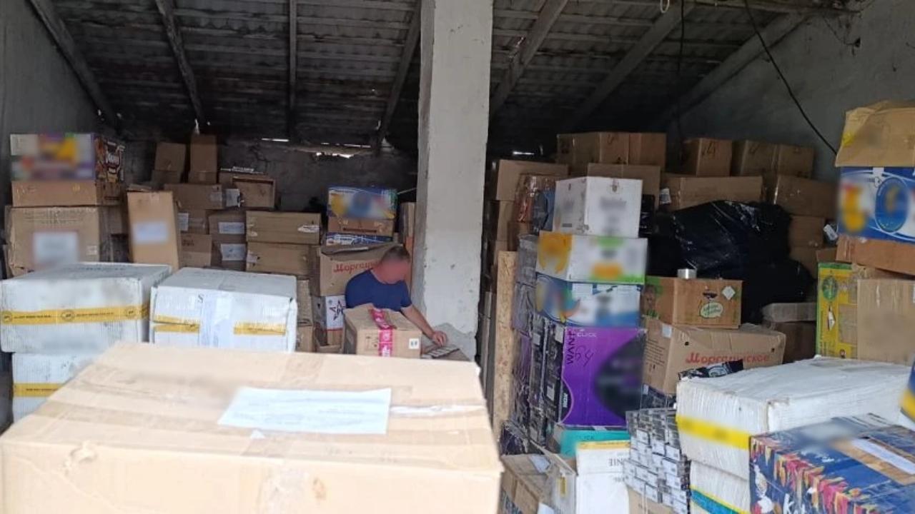 В Феодосии пойдёт под суд житель Крыма, закупивший для продажи свыше 200 тысяч пачек сигарет без акцизов