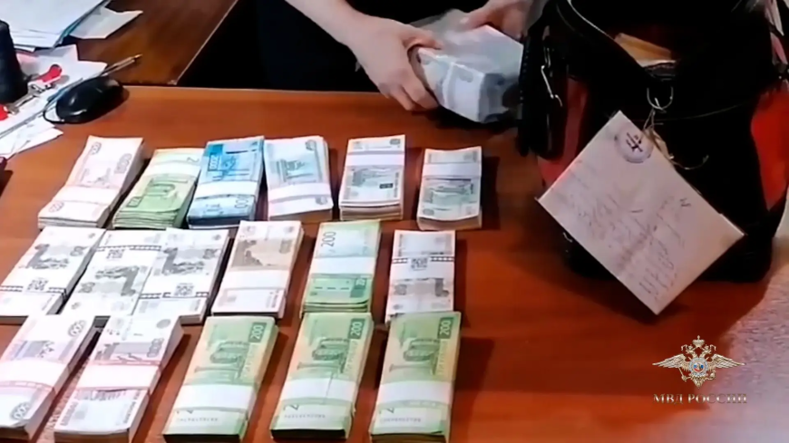 В Архангельской области задержаны подозреваемые краже с почты почти 8 млн рублей