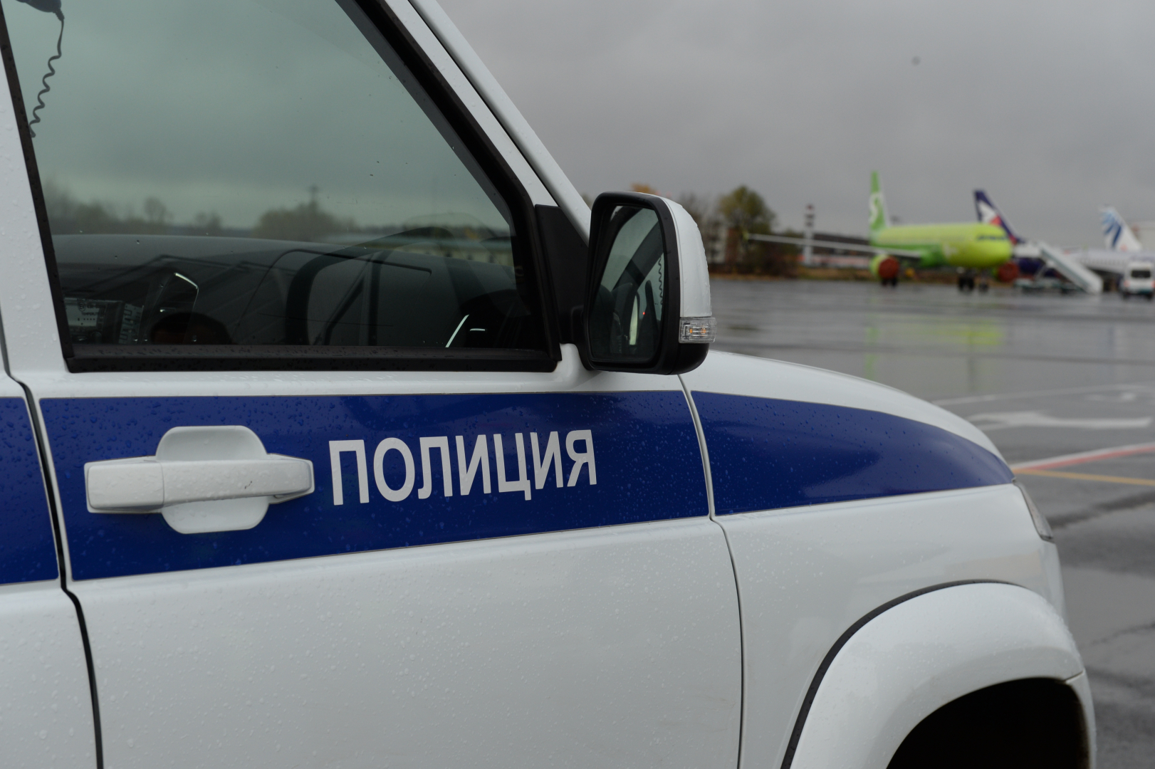 Снятые с рейса на Афины дебоширы по решению суда «приземлились» в спецприёмнике Тимашевска