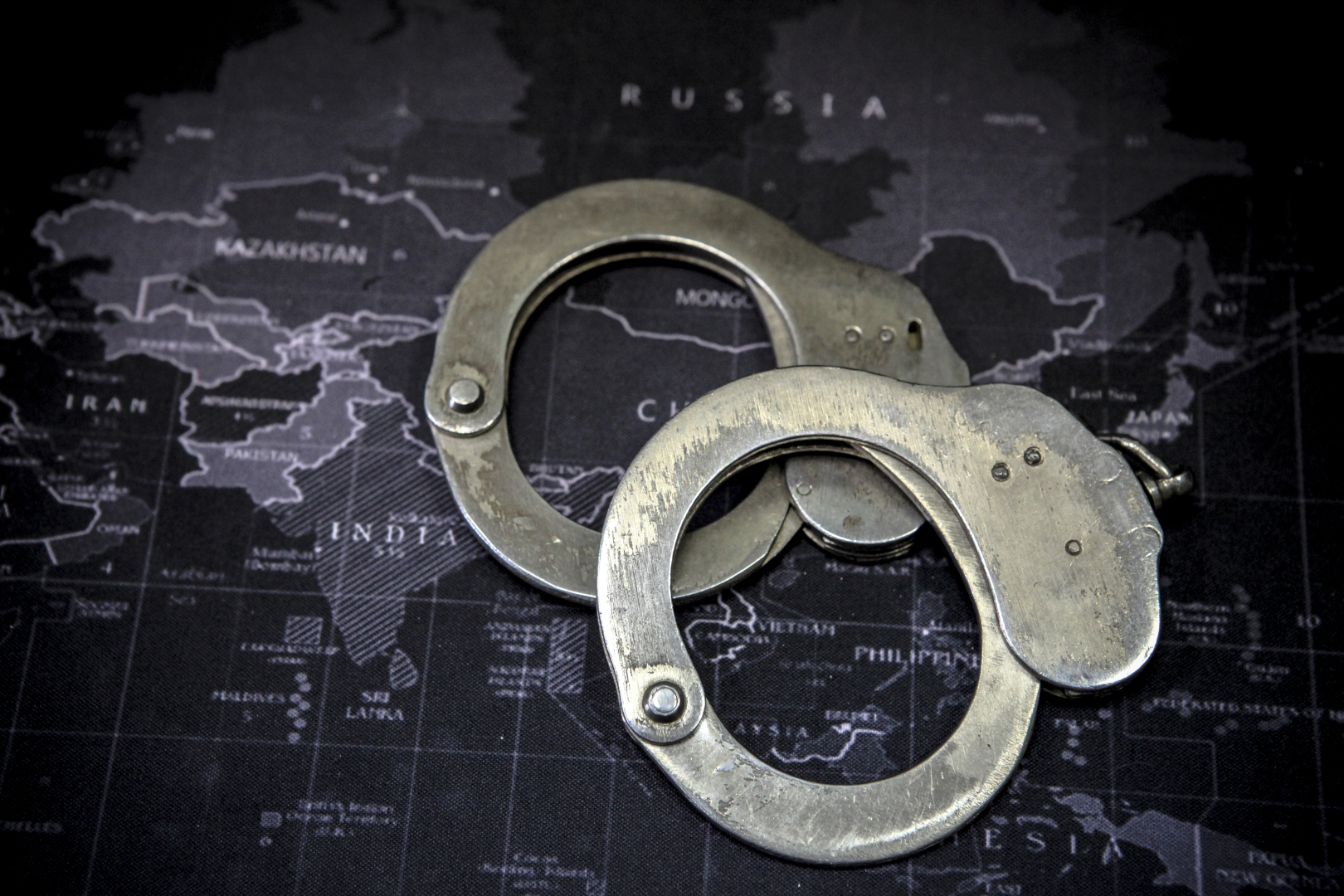 Ирина Волк: Из Объединенных Арабских Эмиратов экстрадированы находившиеся в международном розыске россияне