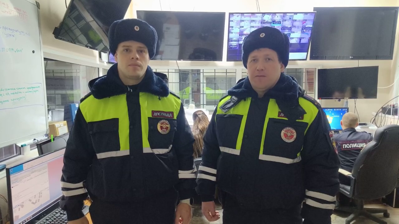 Магаданские полицейские доставили в больницу мужчину с ножевым ранением в шею