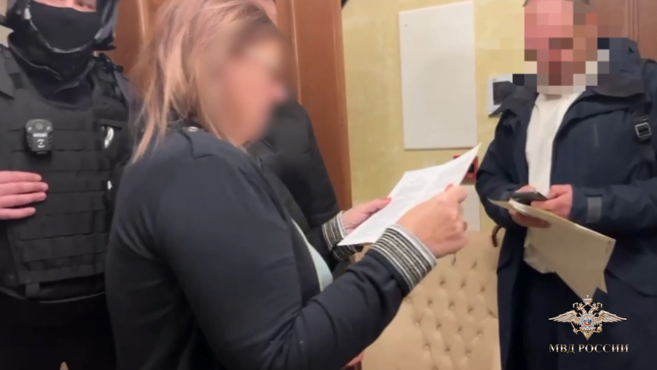 Ирина Волк: В Москве полицейские задержали экс-проректора вуза по подозрению в хищении бюджетных средств