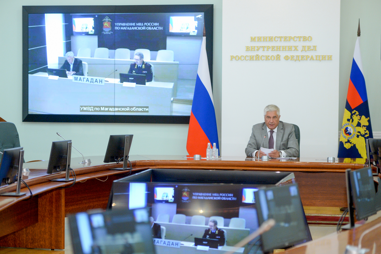 Владимир Колокольцев представил личному составу новых руководителей территориальных органов МВД России по Магаданской области и Удмуртской Республике