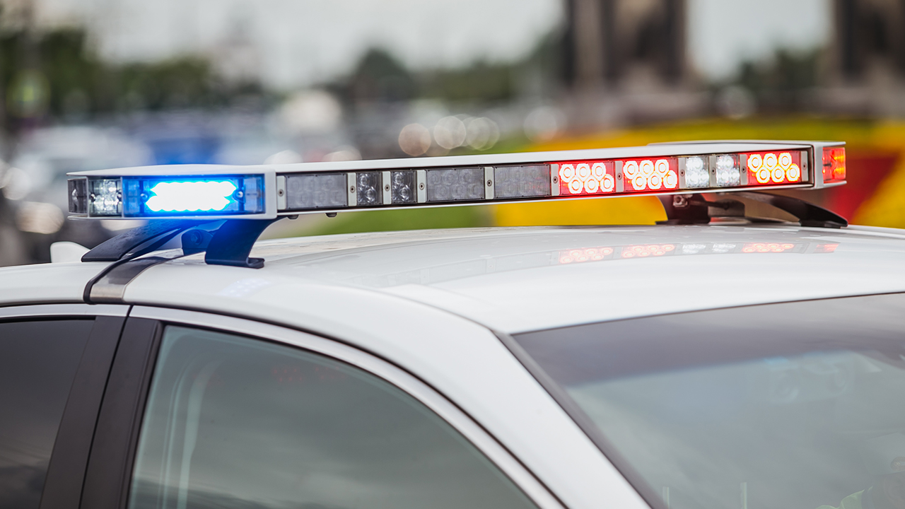 Сотрудники полиции устанавливают обстоятельства ДТП под Армавиром, в котором погибли дети