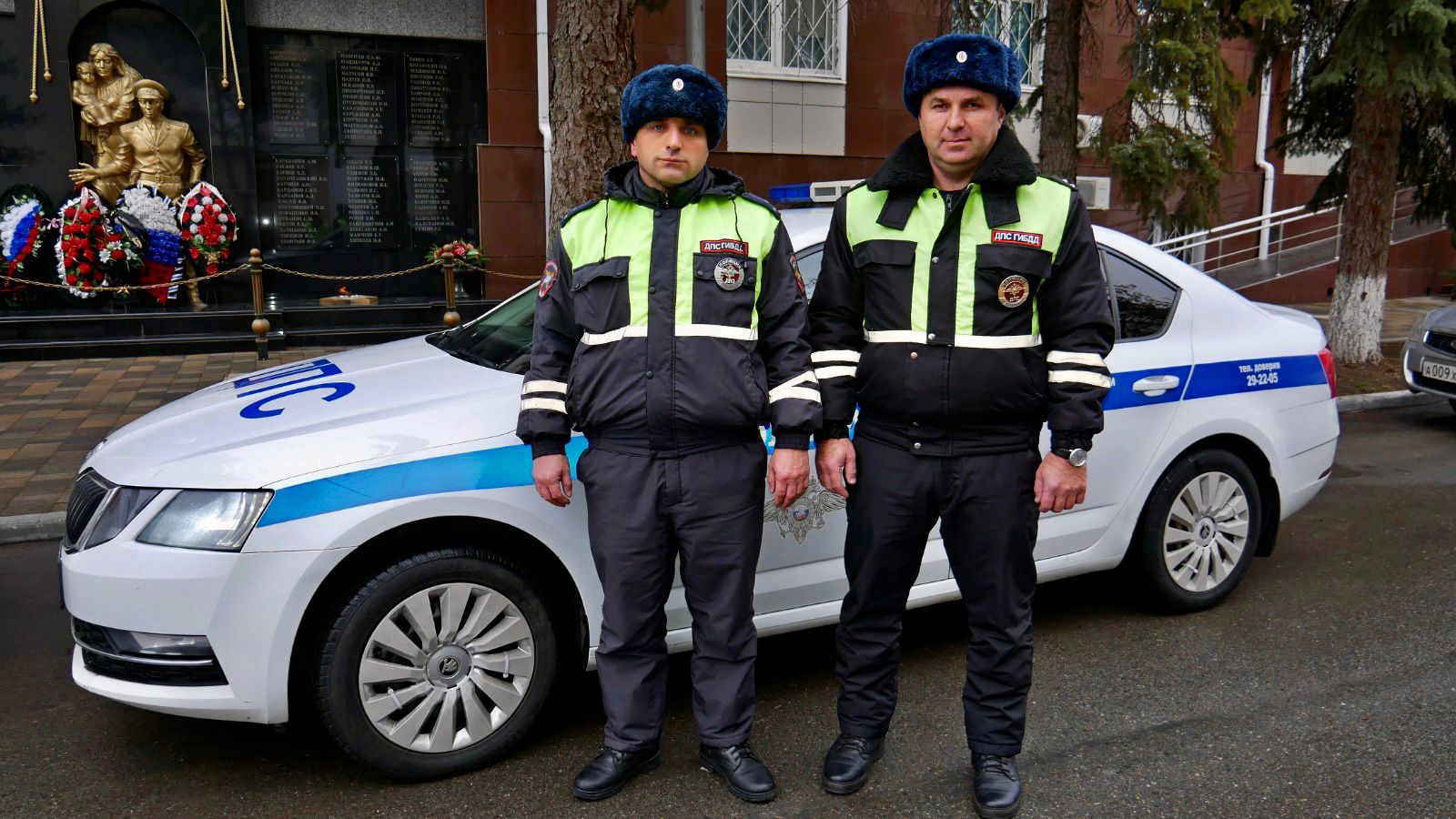 В Карачаево-Черкесии автоинспекторы своевременно доставили в больницу женщину с сердечным приступом