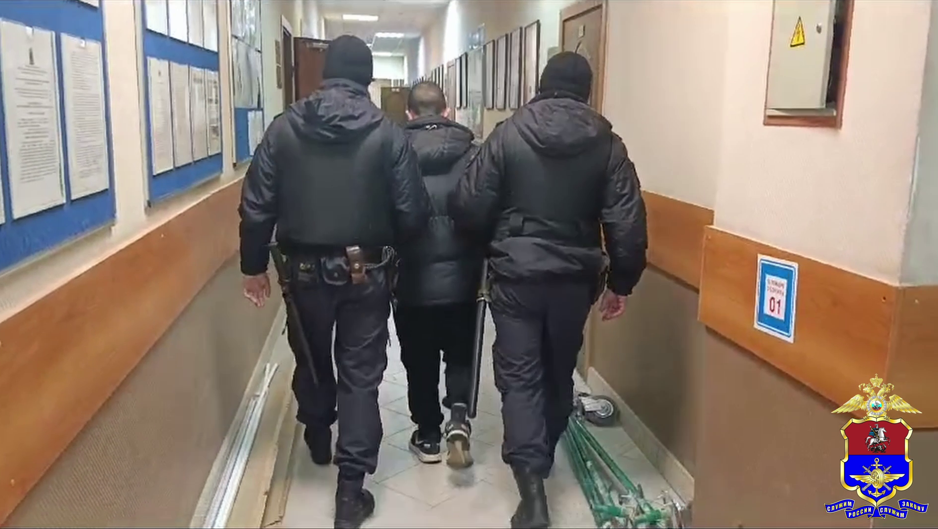 В Москве трое участников погрома в электричке стали фигурантами уголовного дела о вандализме