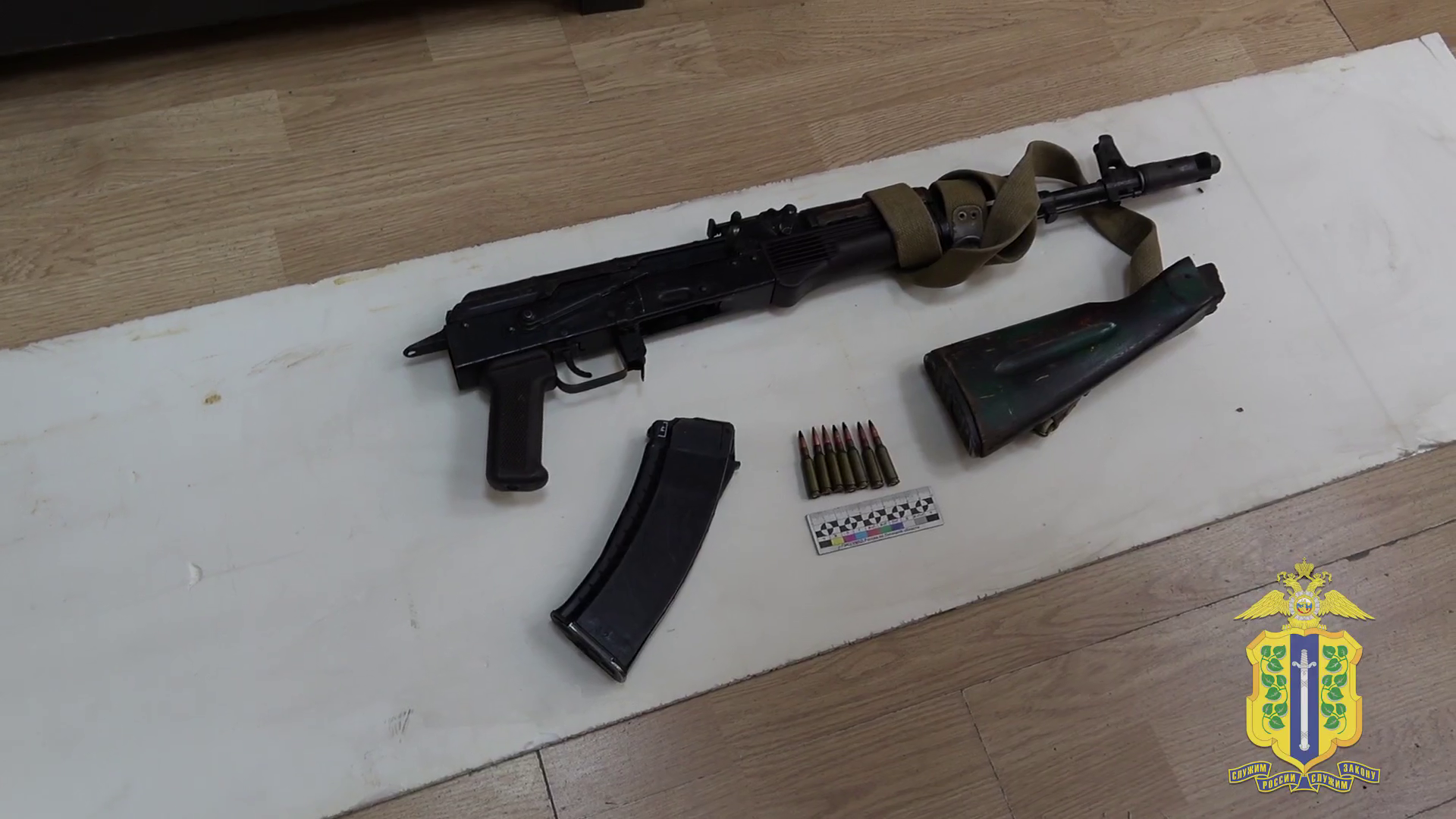 В Липецке правоохранители пресекли деятельность организованной группы торговцев оружием