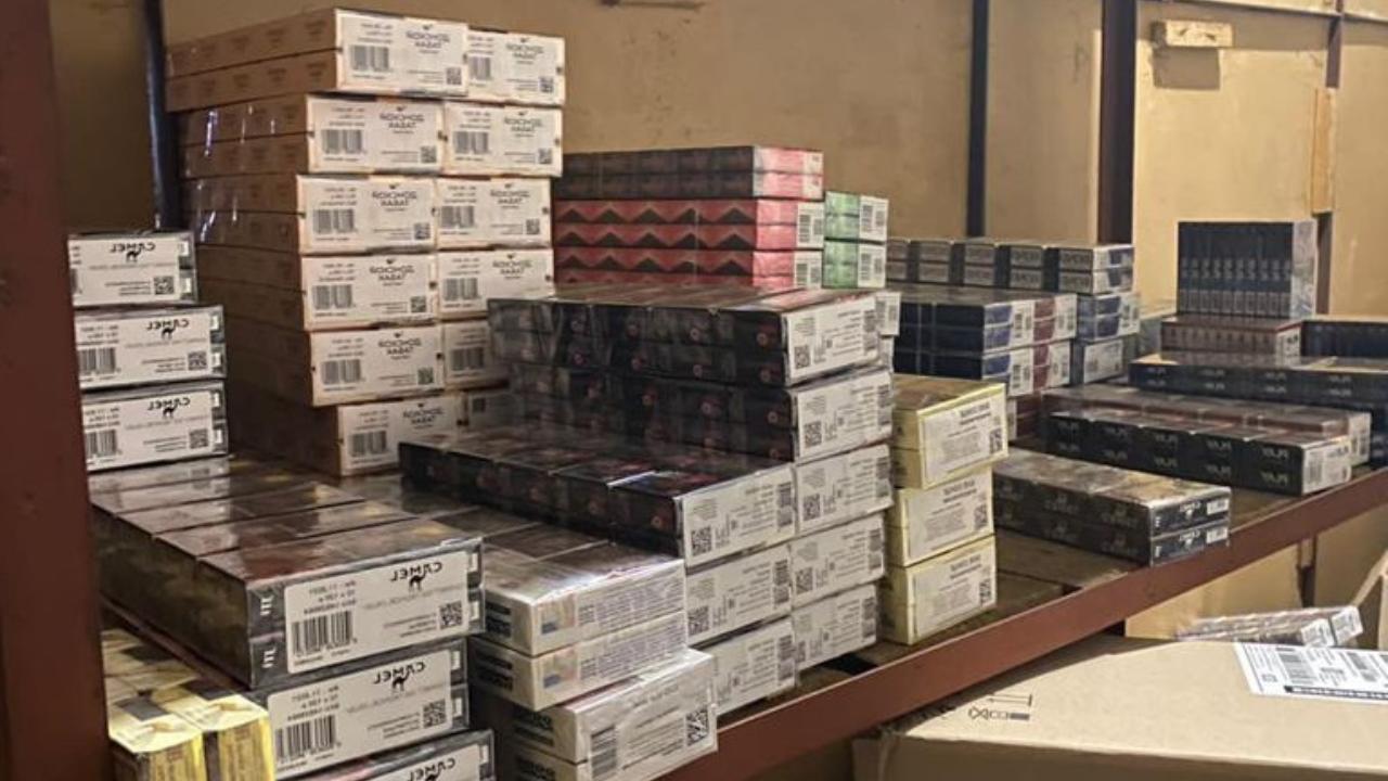 Тверские полицейские изъяли партию нелегальных сигарет общей стоимостью свыше 1 млн рублей