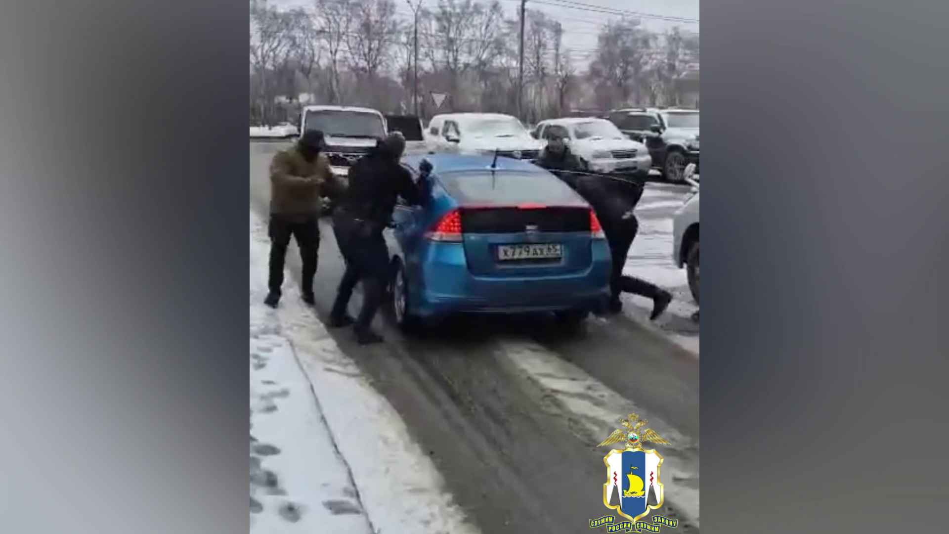 На Сахалине задержан москвич, обеспечивавший на Дальнем Востоке работу мошеннических сим-боксов