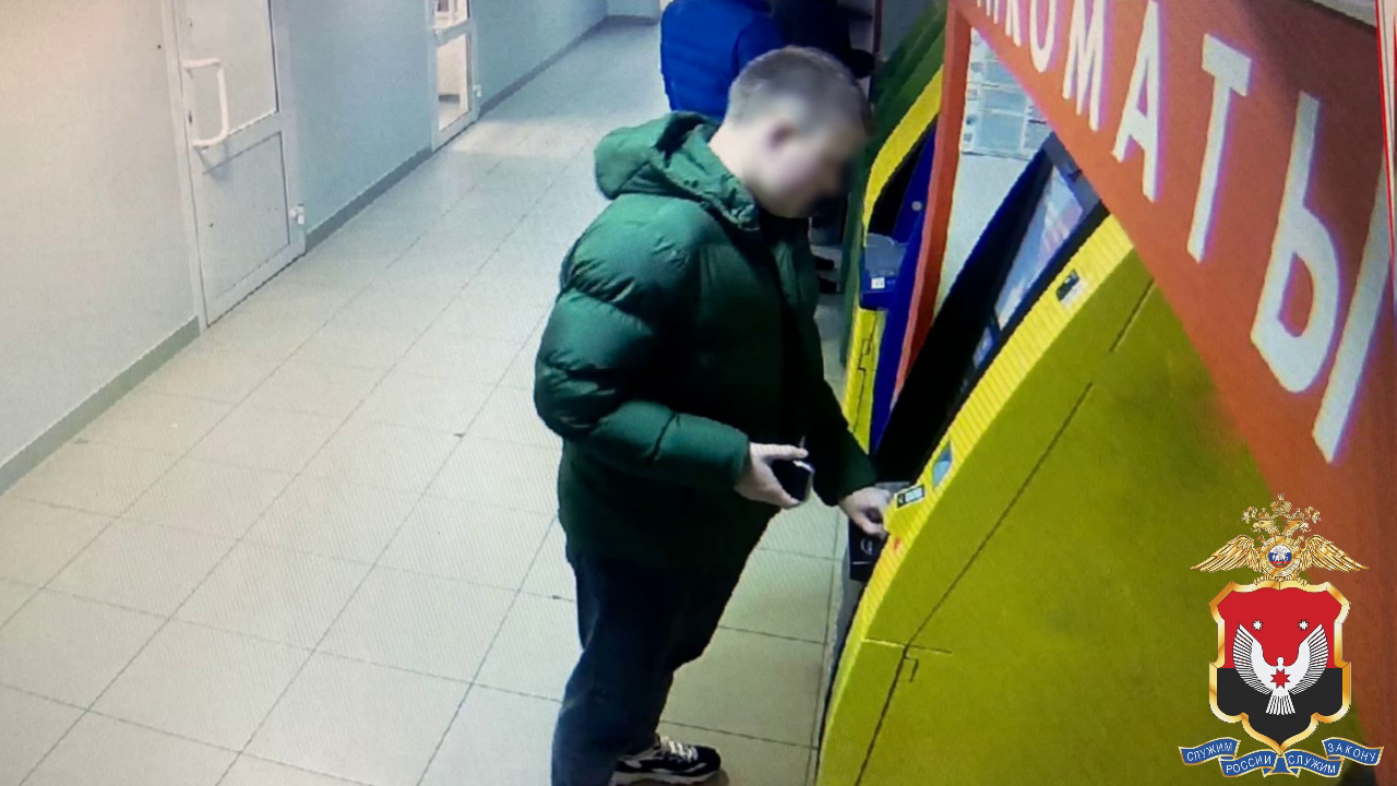 Домашний арест избран жителю Удмуртии на время расследования двух афер, в которых он принял участие