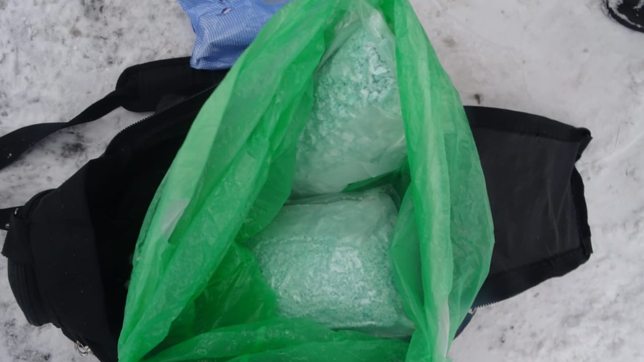 Около 3 кг наркотиков изъято в Новосибирской области у тюменского наркокурьера