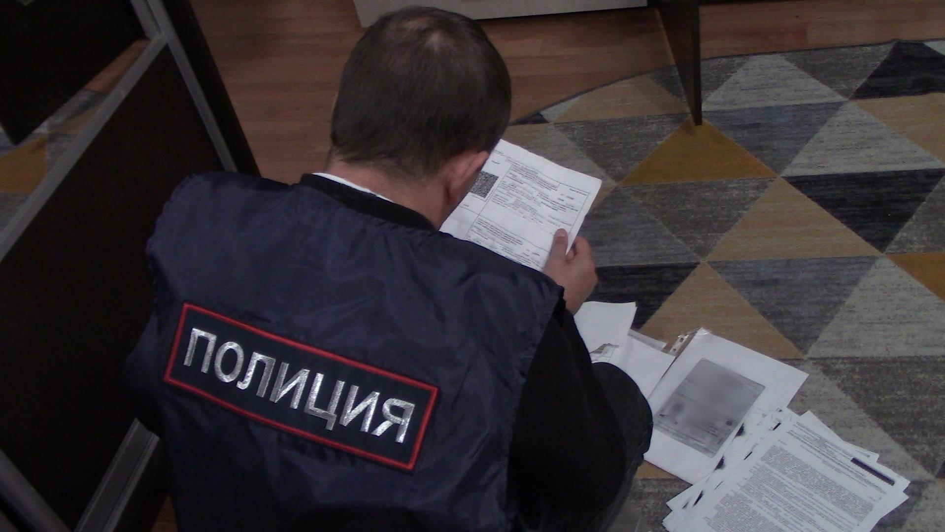 В Ульяновске полицейские задержали организованную группу аферистов, зарабатывавших на подставных ДТП