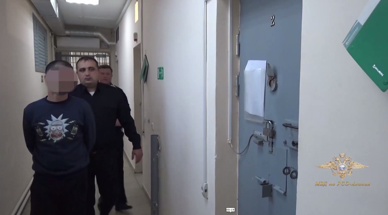 В Северной Осетии оперативники задержали афериста, выманившего деньги якобы на нужды военнослужащего