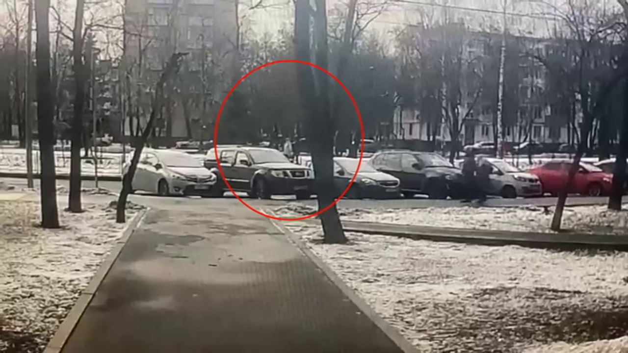 Два жителя столицы 16 и 18 лет стали фигурантами уголовного дела за обман москвички на 6 млн рублей