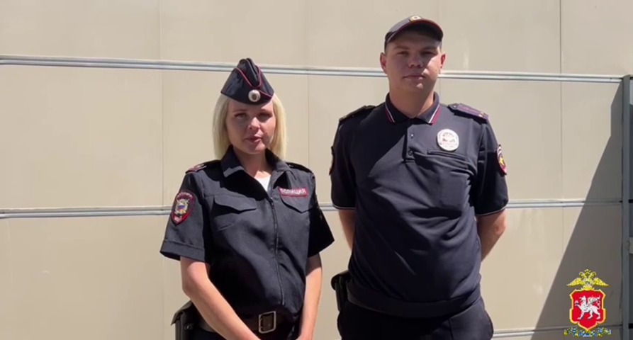 Крымские полицейские оказали доврачебную помощь женщине, у которой случился приступ эпилепсии