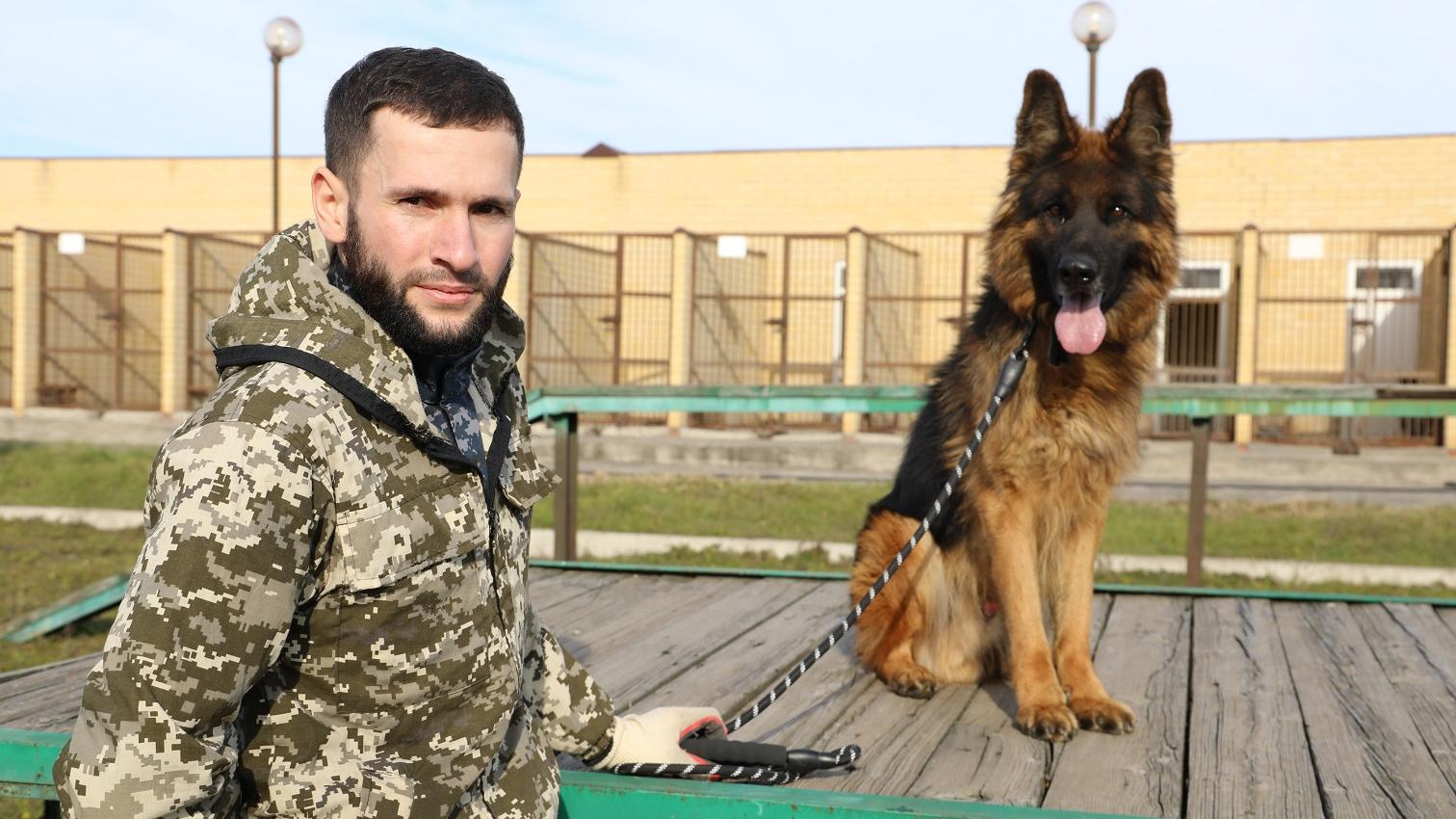 В Ингушетии служебная собака по кличке Зенит помогла полицейским найти потерявшуюся школьницу