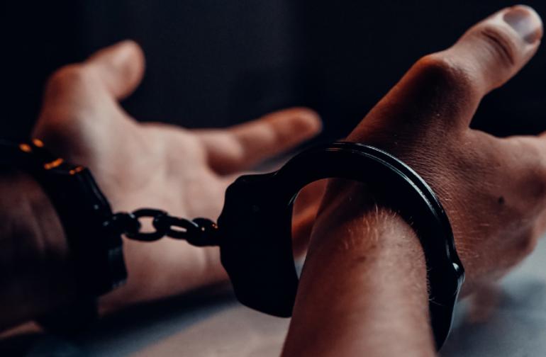 Московские полицейские задержали 27-летнего сбытчика синтетического наркотика