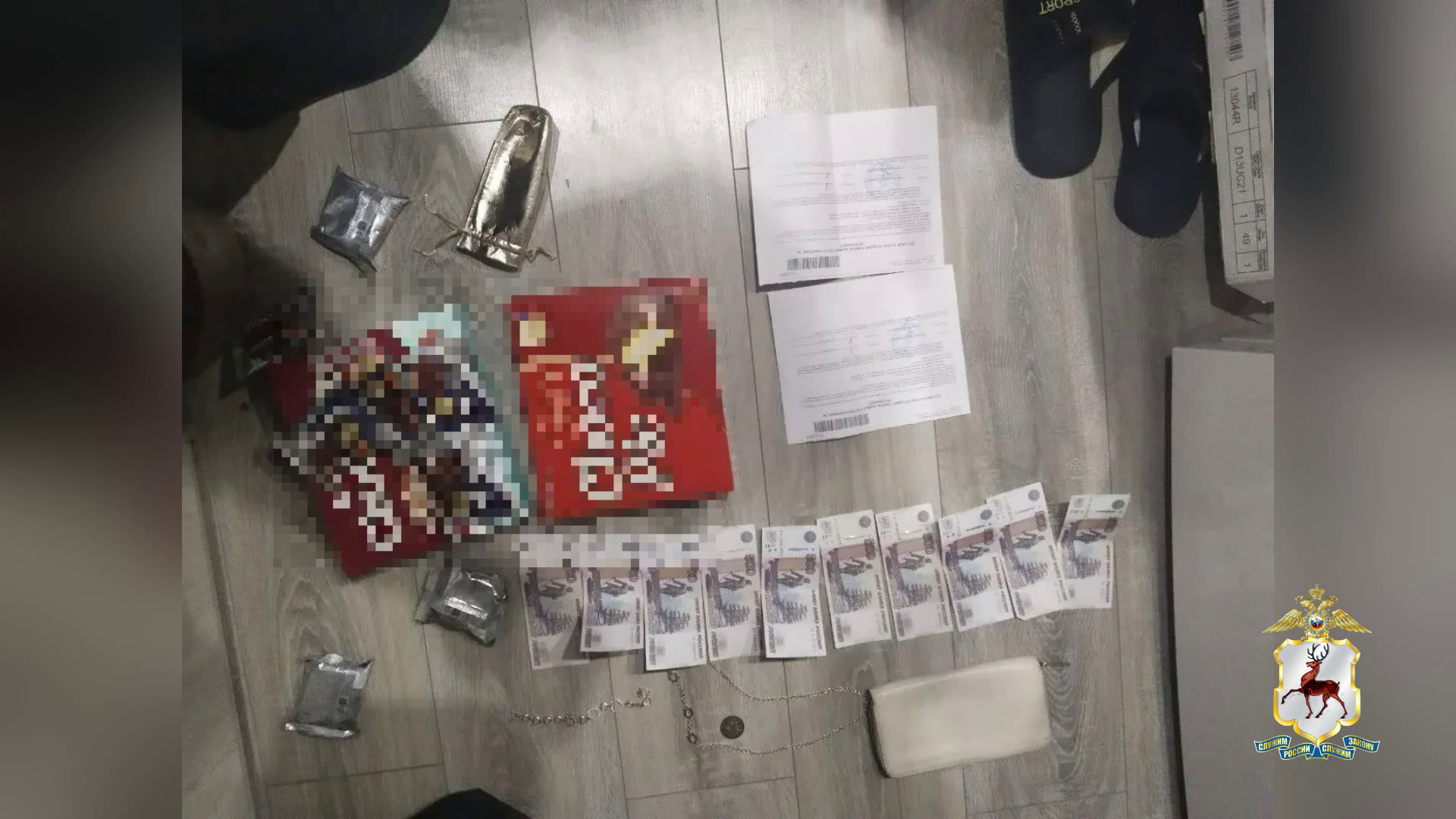 Нижегородская полиция вычислила мужчину, который за неделю похитил для аферистов более 6 млн рублей