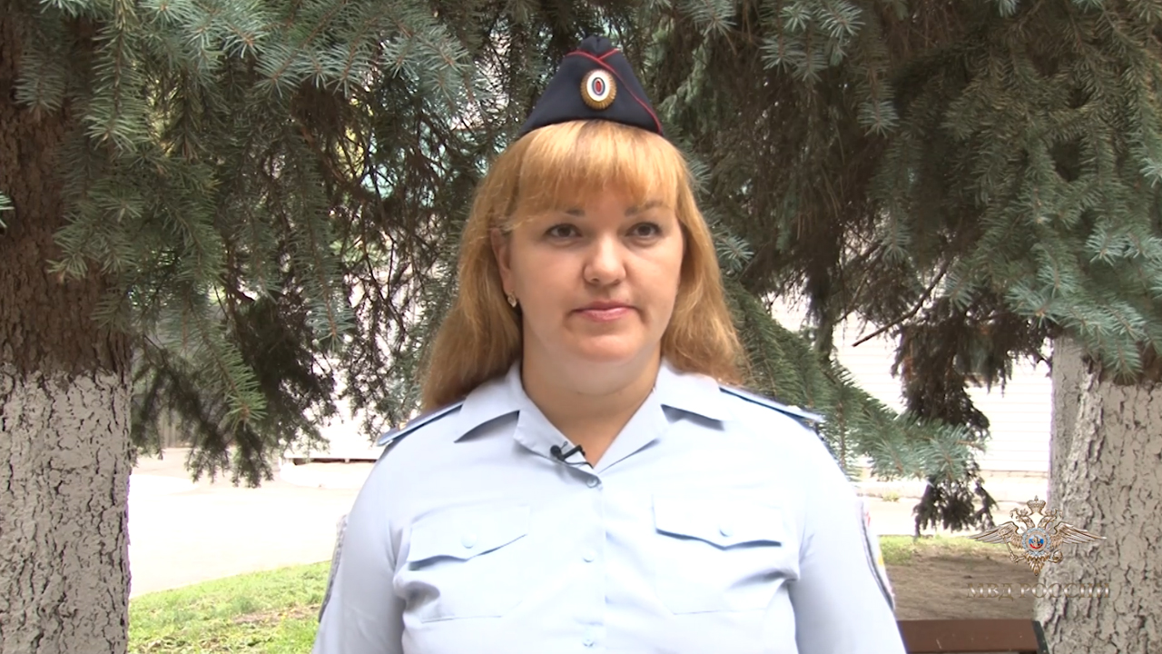 Ирина Волк: В Туле сотрудница полиции спасла из горящего дома пожилого мужчину