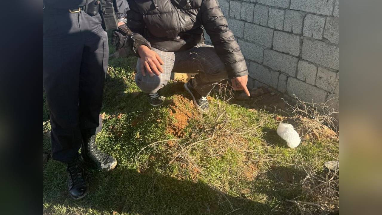 В Дагестане сотрудники патрульно-постовой службы полиции пресекли незаконный сбыт прегабалина