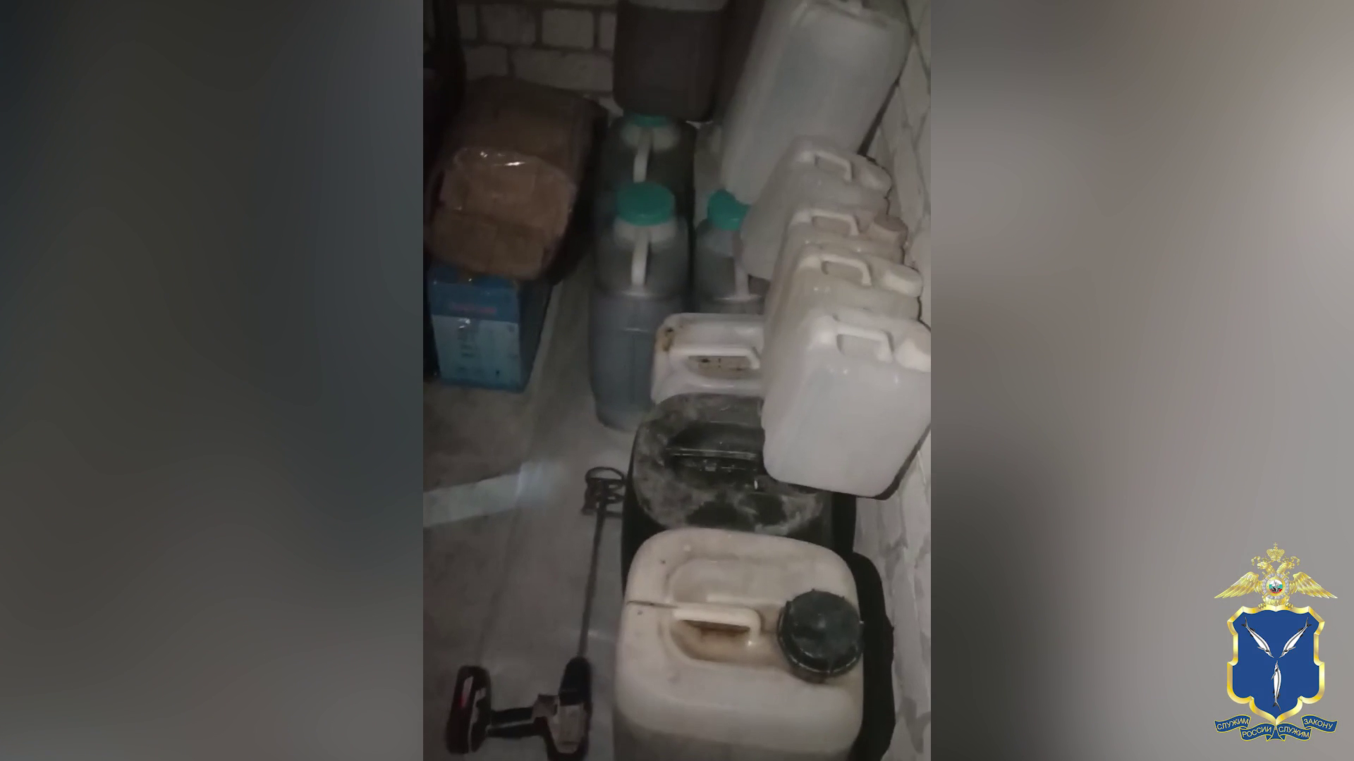 Двое братьев-наркодельцов из Саратова, изготовивших в гараже свыше 3 кг «соли», заключены под стражу