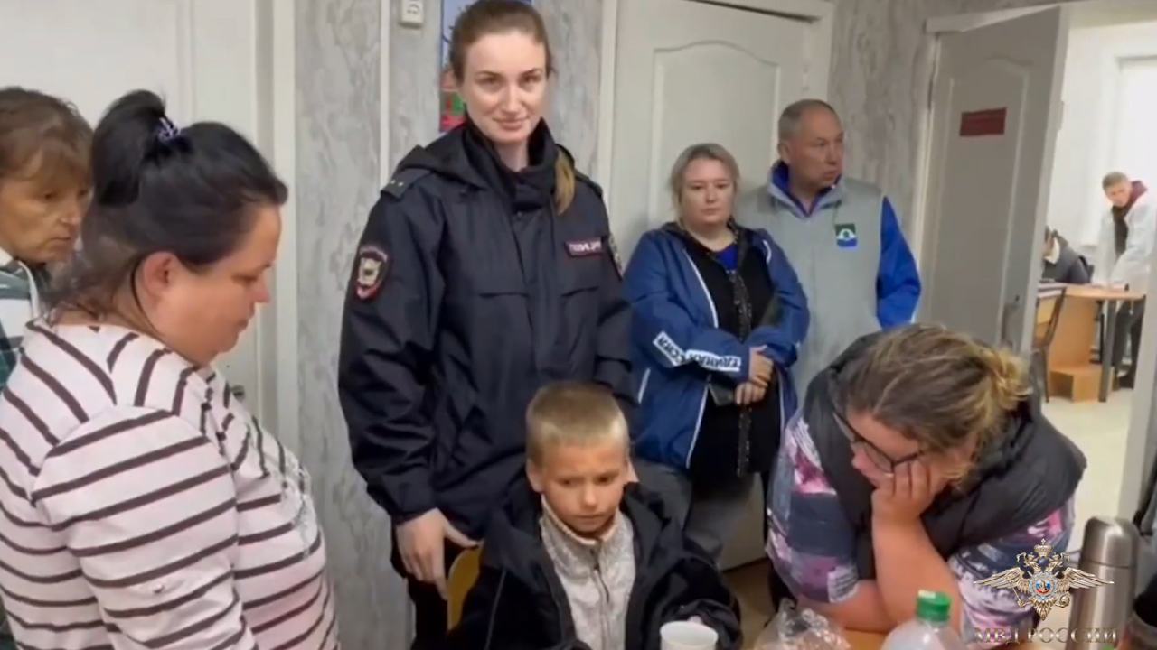 МВД России публикует видео завершения операции по поиску пропавшего в Иркутской области ребенка