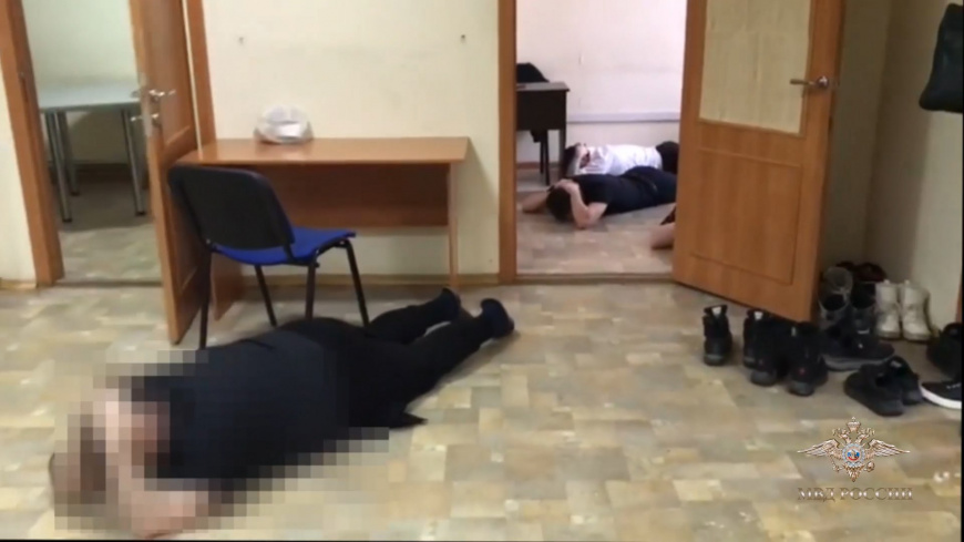 Задержаны 10 участников организованной группы, создавшей сеть кол-центров для обмана граждан