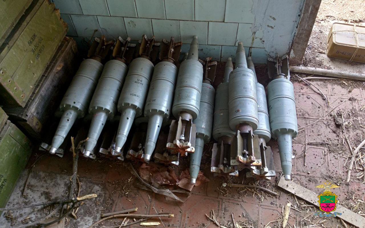 В Запорожской области сотрудники уголовного розыска обнаружили около 200 танковых снарядов