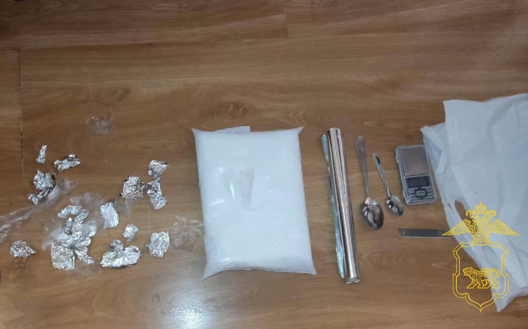 В Приморье задержаны закладчики с признаками наркоопьянения, развозившие героин по тайникам