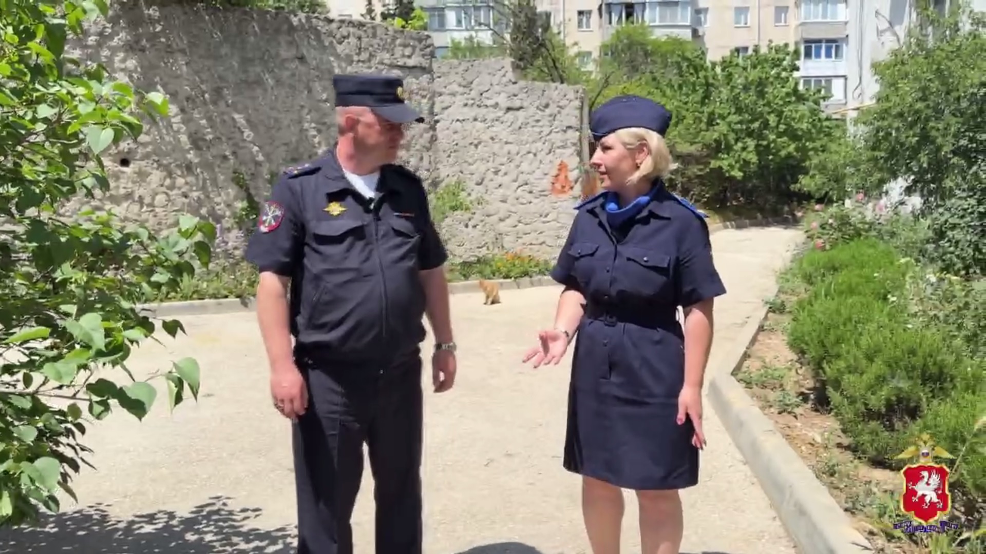 В Севастополе следователь полиции эвакуировала двоих детей из задымлённой квартиры
