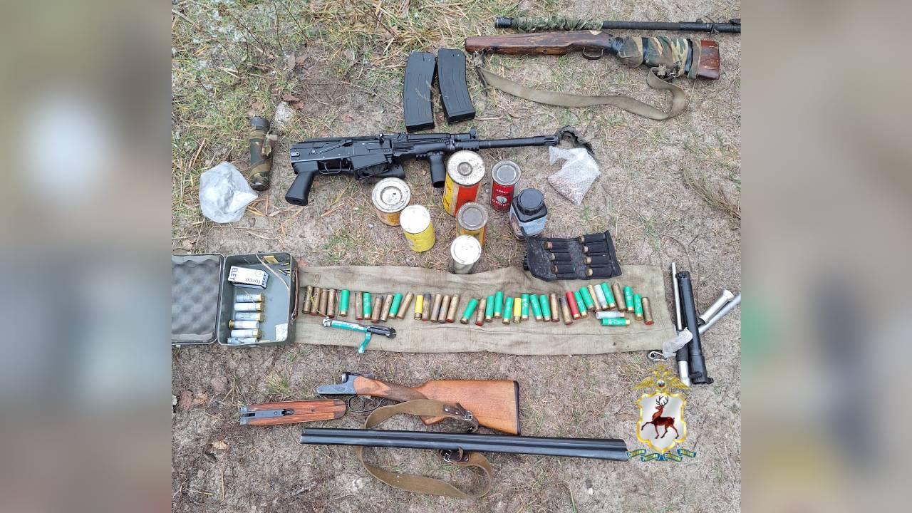 Житель Нижегородской области уличён полицейскими в незаконном хранение оружия, боеприпасов и пороха