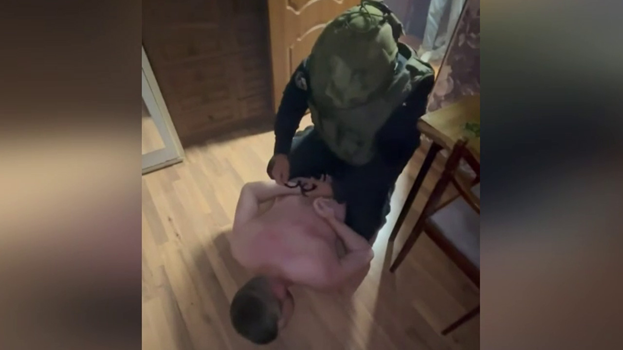 В Ижевске полицейскими задержана пара сожителей за онлайн-трансляции порнографического контента