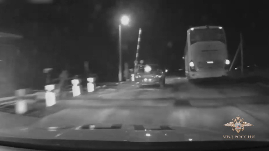 Полицейские при задержании нетрезвого водителя применили огнестрельное оружие