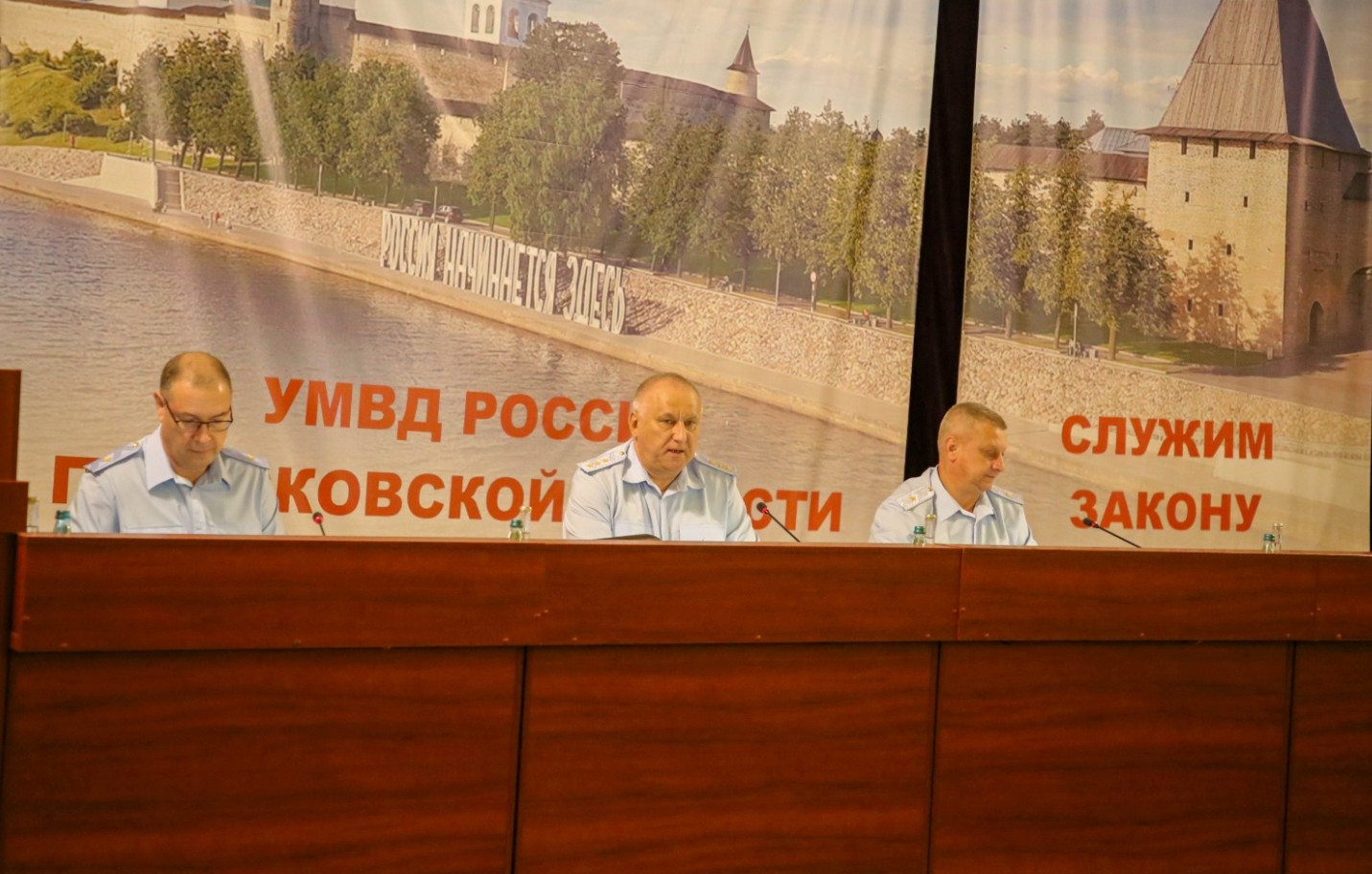 Заместитель Министра внутренних дел Российской Федерации Александр Кравченко с рабочей поездкой посетил Псковскую область