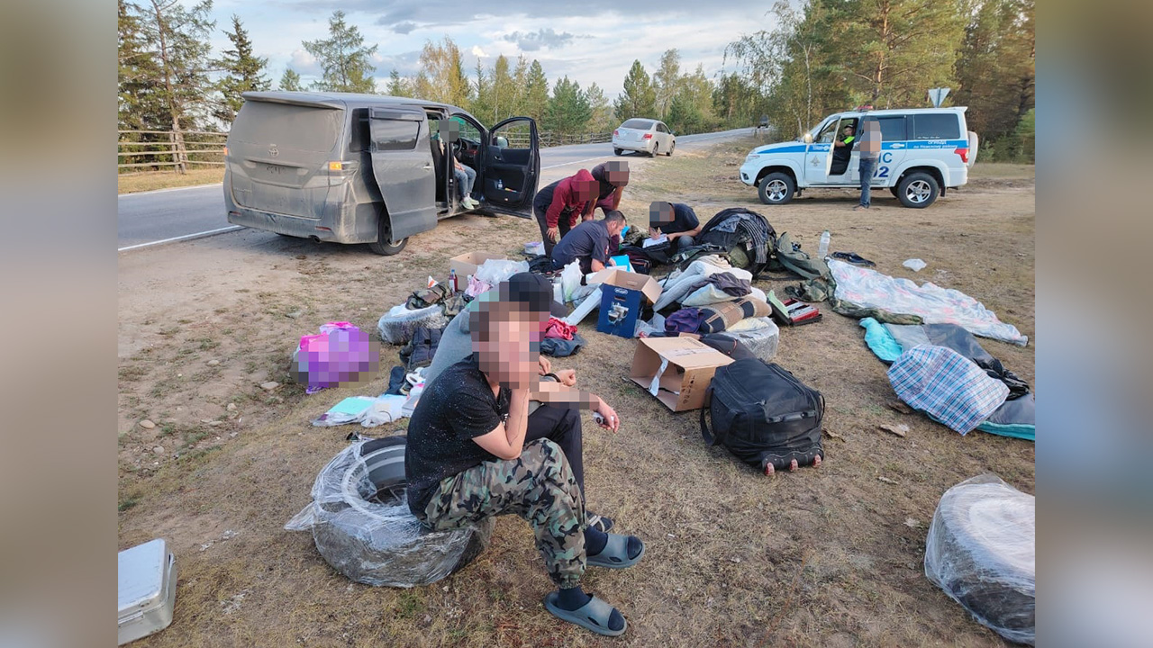 Около 2,5 кг золота стоимостью почти 14 млн рублей изъяла полиция Якутии у двух нелегальных старателей