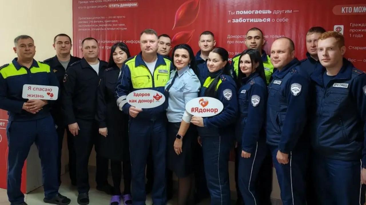 В Мордовии автоинспекторы в канун Дня защитника Отечества приняли участие в донорской акции