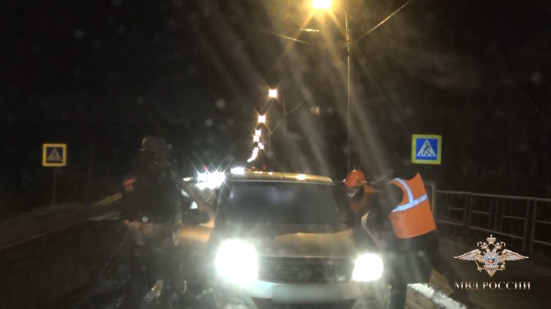 В Архангельской области сотрудниками полиции задержаны подозреваемые в покушении на сбыт синтетических наркотиков