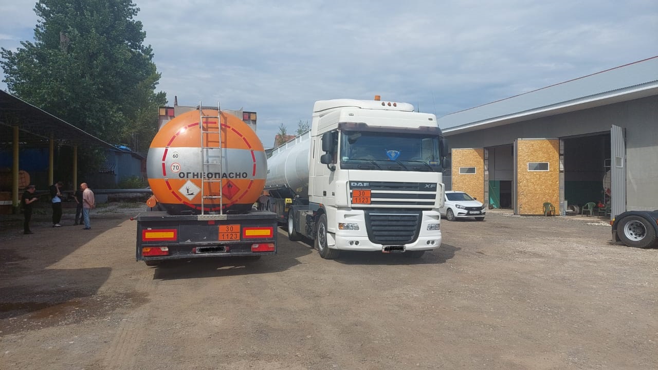 Рязанская полиция раскрыла кражу 20 тонн нефтяного растворителя стоимостью свыше 2 млн рублей