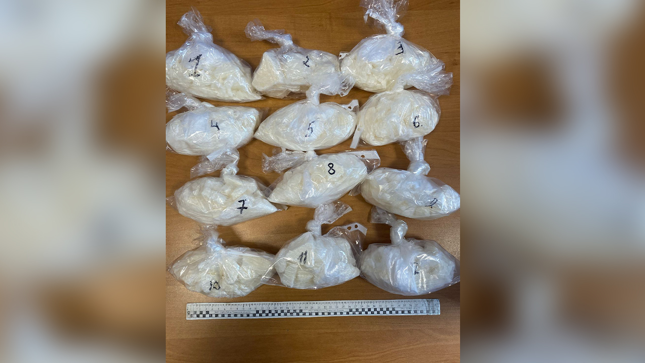 Тюменские полицейские задержали жителя столичного региона, перевозившего в своём авто 3 кг метадона