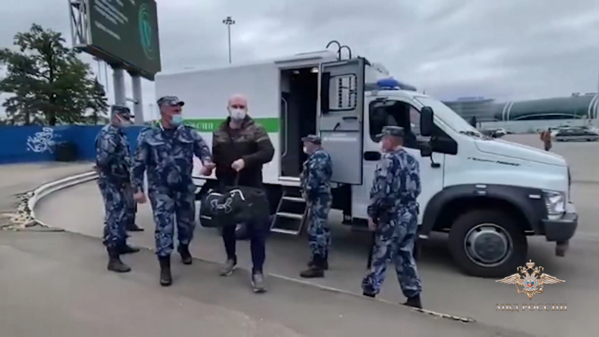 Гражданин Германии, обвиняемый в хищениях драгоценных металлов, экстрадирован из России