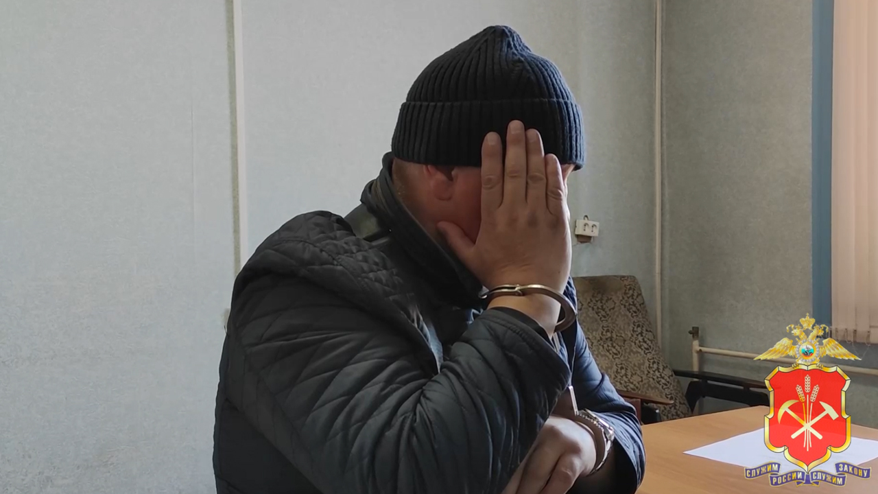 Житель Кузбасса отправится под суд за поджог машины бизнес-конкурента стоимостью 12,5 млн рублей