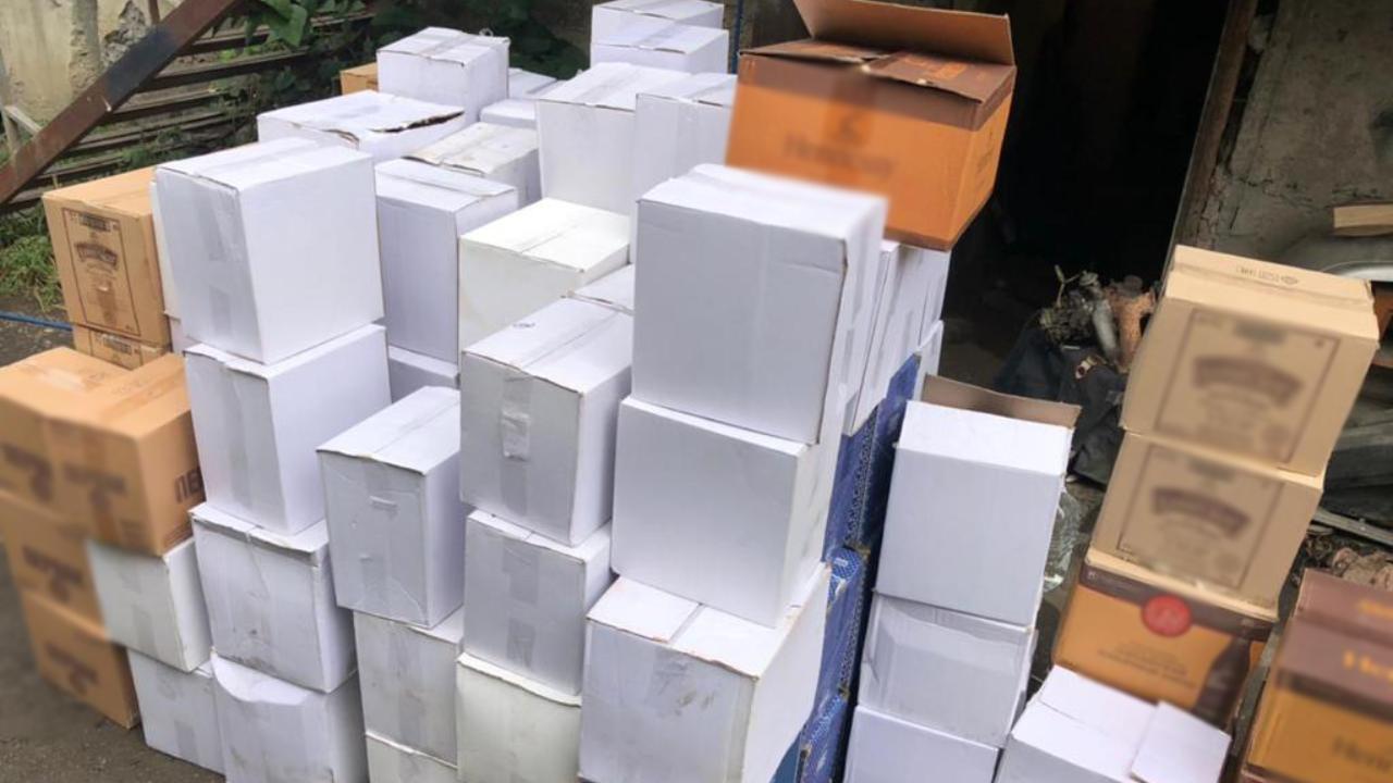 В Северной Осетии пресечена продажа нелегального алкоголя под видом элитной водки и коньяка