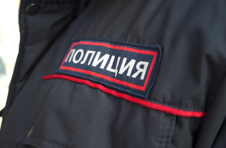 Полицейские Нижневартовска доставили в больницу девочку, у которой на улице случился приступ эпилепсии