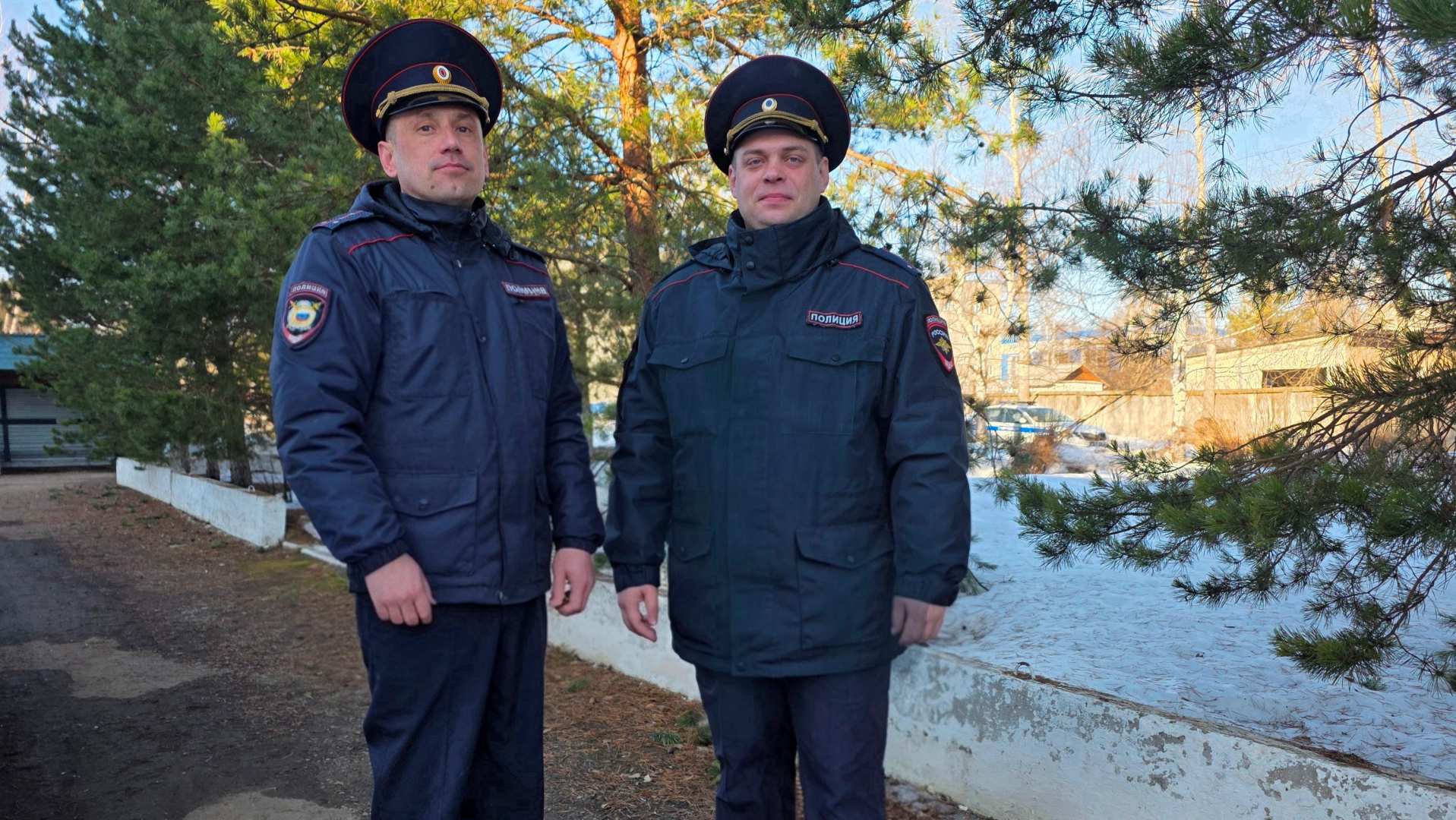 В Пермском крае полицейские в кратчайшие сроки нашли пропавшего пенсионера с собакой на берегу Камы