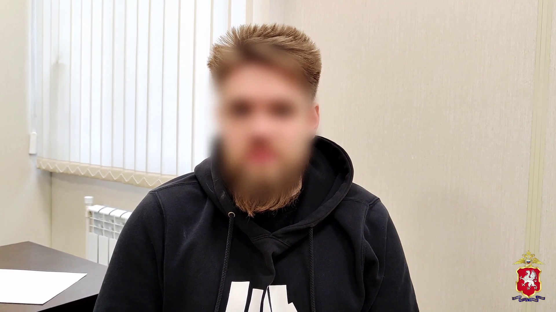Полицейские Севастополя совместно с оперативниками столицы задержали обнальщика аферистов